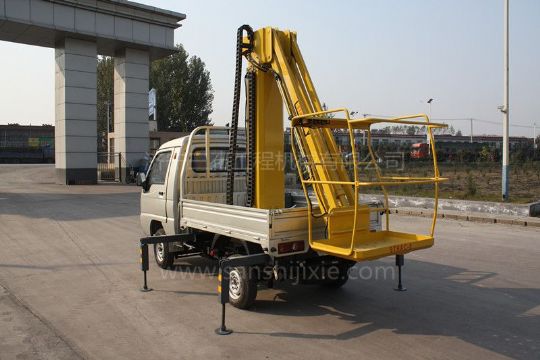 點擊查看詳細信息<br>標題：小型電動高空作業車 閱讀次數：3604