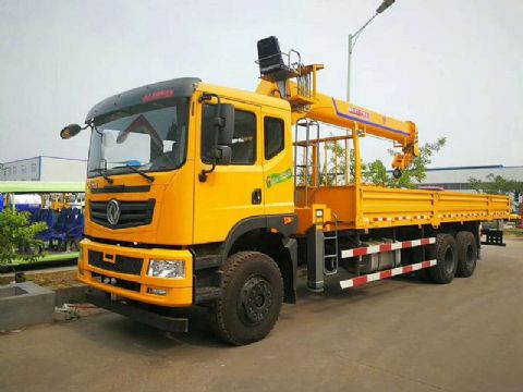 點擊查看詳細(xì)信息<br>標(biāo)題：12噸前二后八隨車吊 閱讀次數(shù)：2095