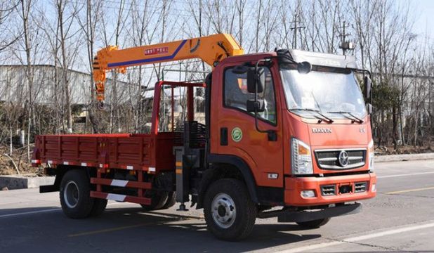 點擊查看詳細信息<br>標題：3.2噸大運隨車吊 閱讀次數：2253