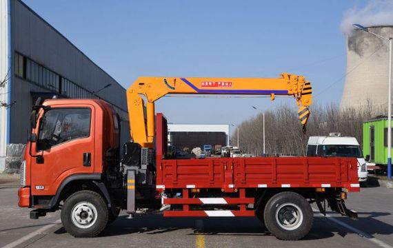 點擊查看詳細信息<br>標題：4噸大運隨車吊 閱讀次數：2229