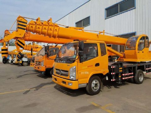 點擊查看詳細信息<br>標題：8噸凱馬汽車吊 閱讀次數：2378